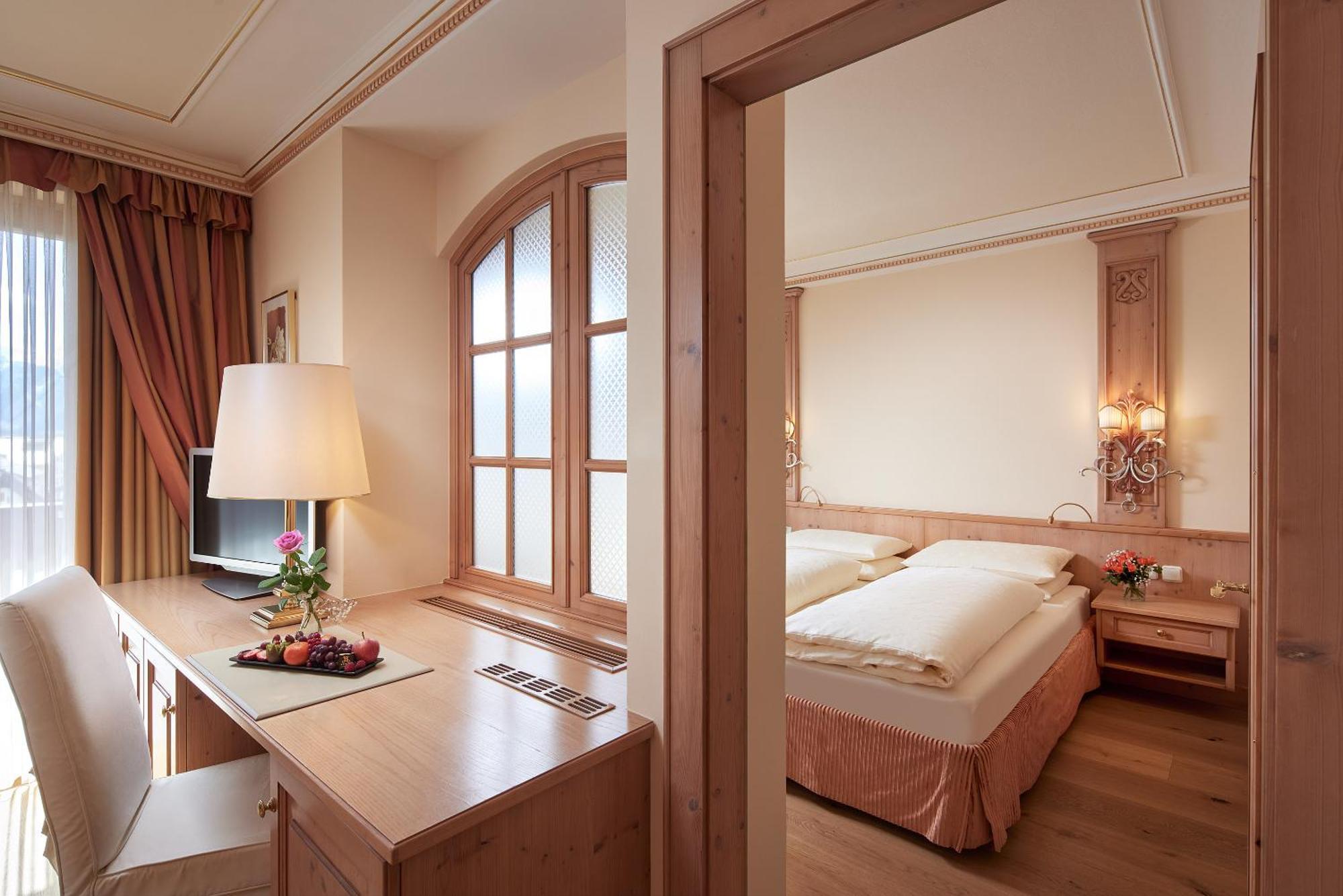 Salzburgerhof, Das 5-Sterne Hotel Von Цел ам Зее Екстериор снимка