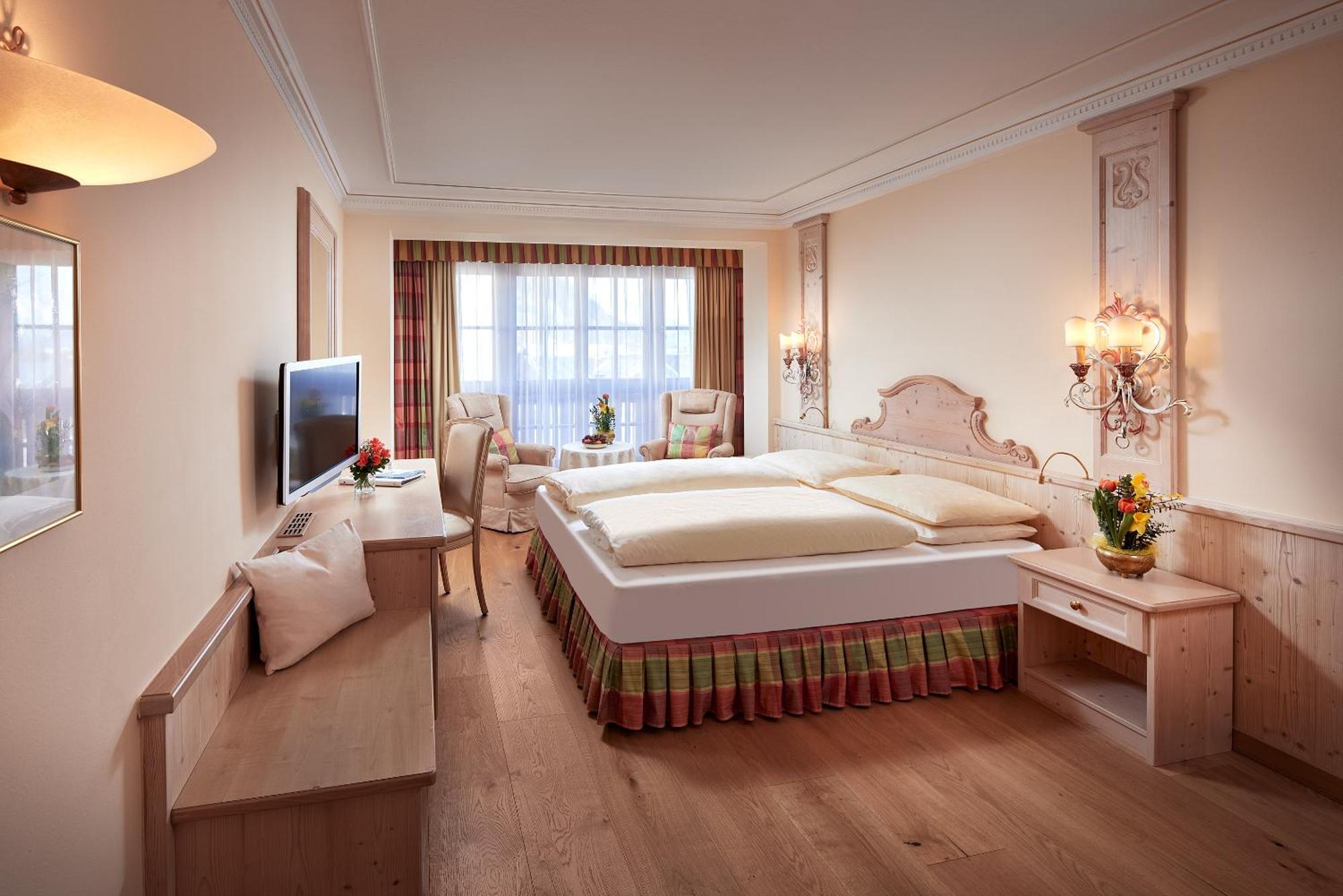 Salzburgerhof, Das 5-Sterne Hotel Von Цел ам Зее Екстериор снимка