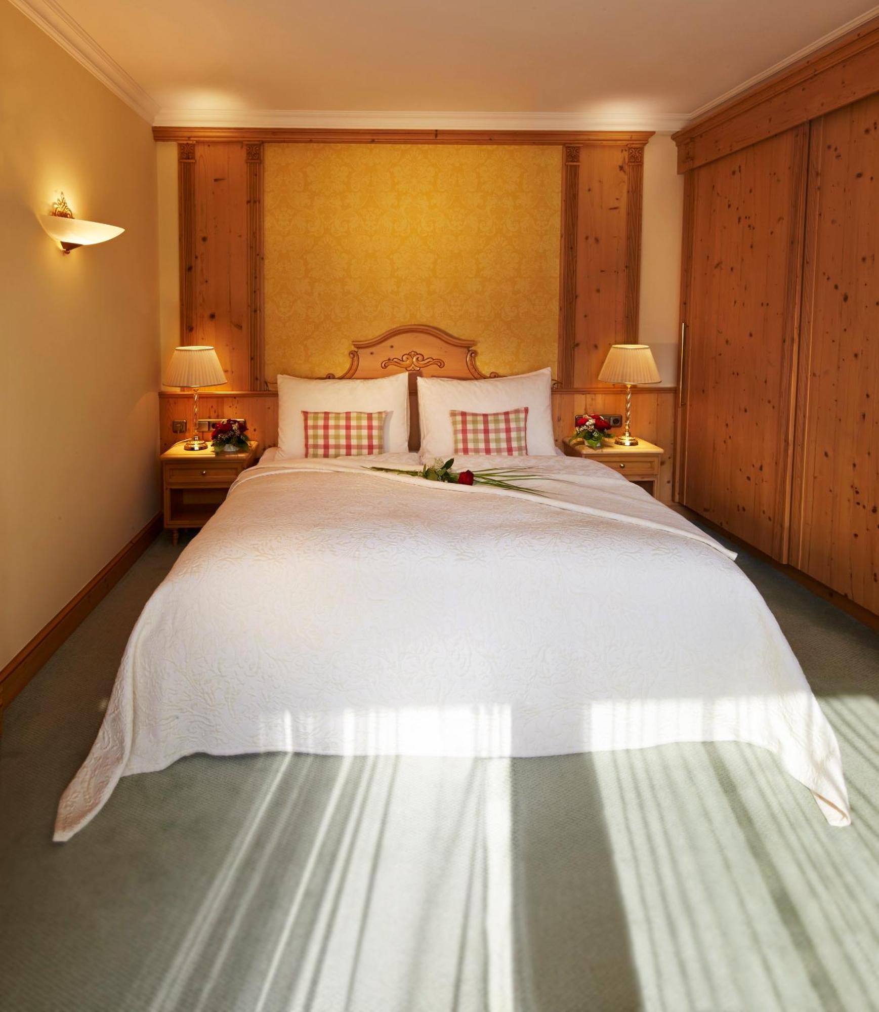 Salzburgerhof, Das 5-Sterne Hotel Von Цел ам Зее Екстериор снимка